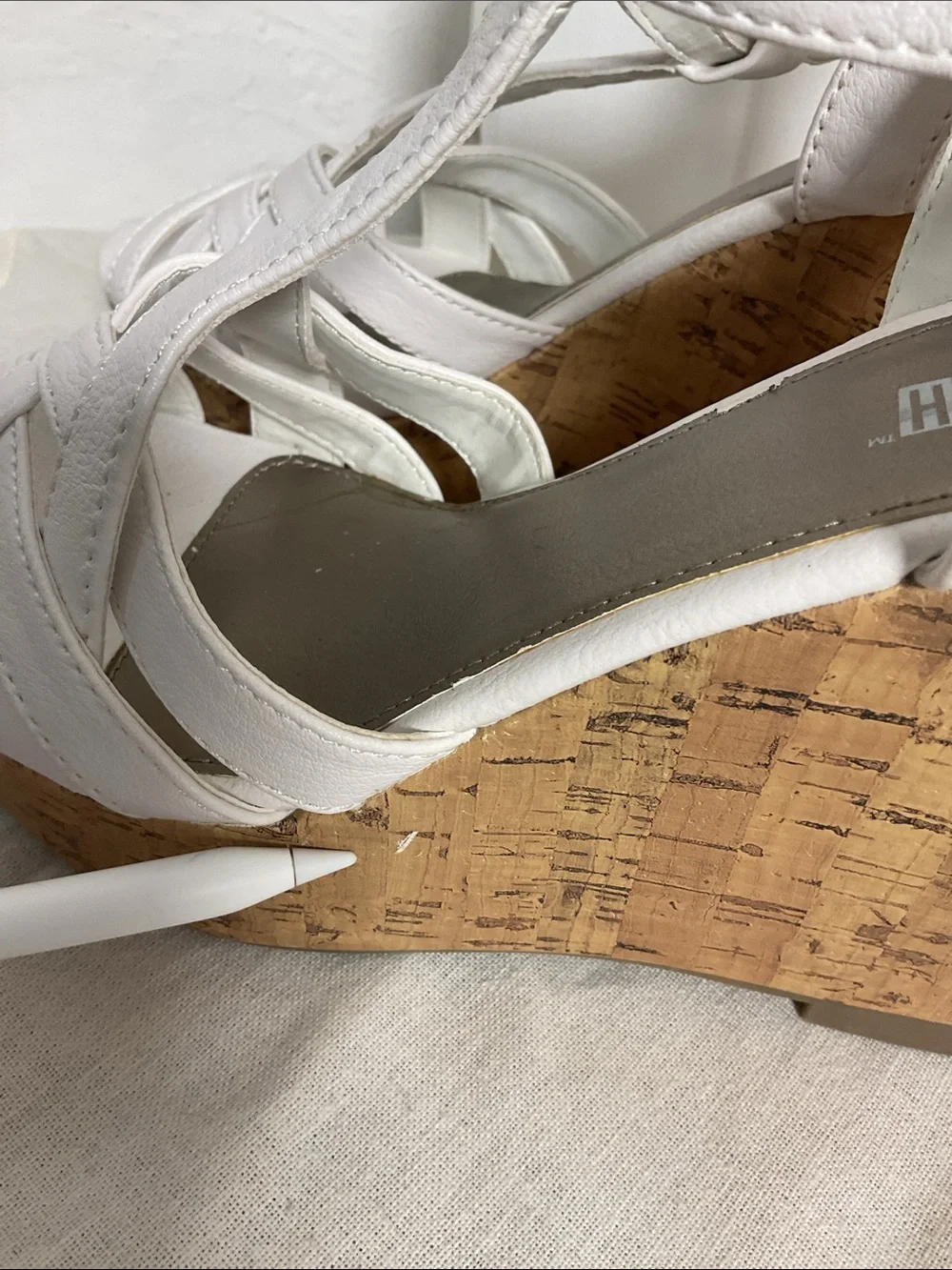 Brash White Strappy Cork Wedge Sandals Size 9 NWT
